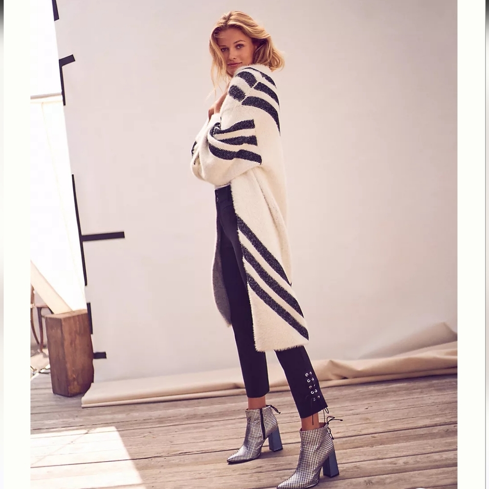 Anthropologie Mod Chevon Kimono